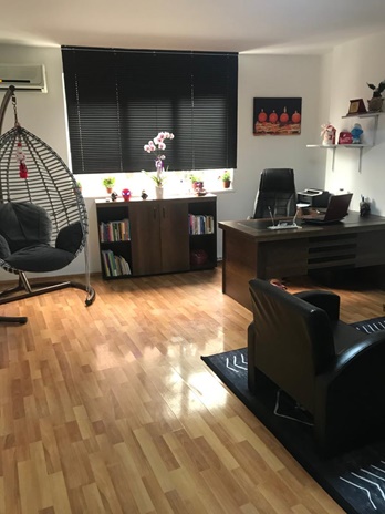 uzman-psikolog-neriman-halim-ofis-1