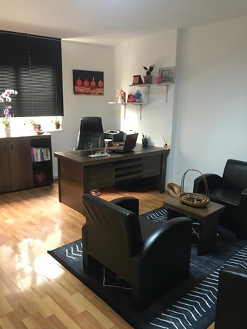 uzman-psikolog-neriman-halim-ofis-6